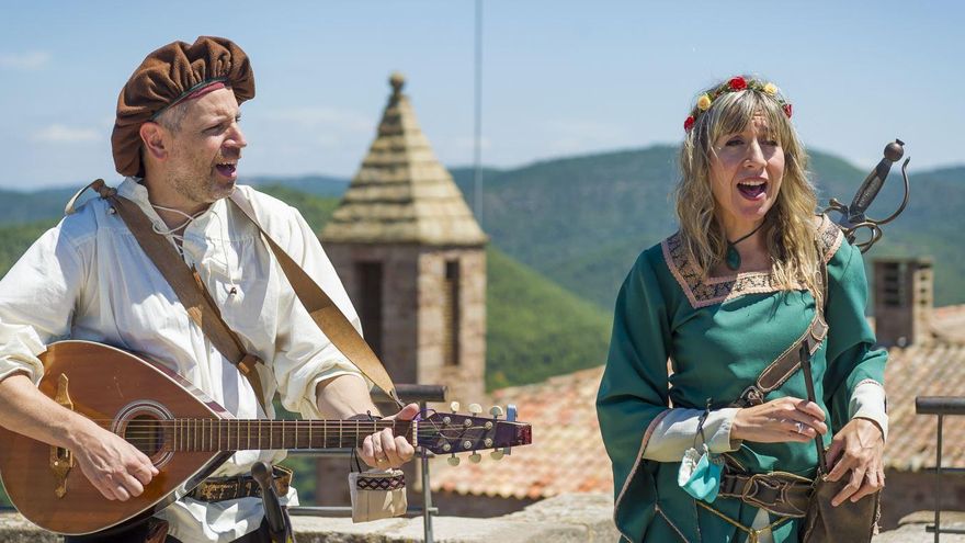 La visita teatralitzada al Castell de Cardona celebra una dècada amb 1.500 funcions