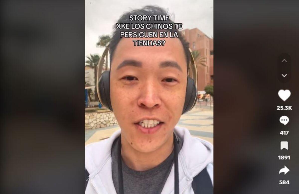 Juanhu 1 explica por qué los chinos te persiguen cuando compras en un bazar.