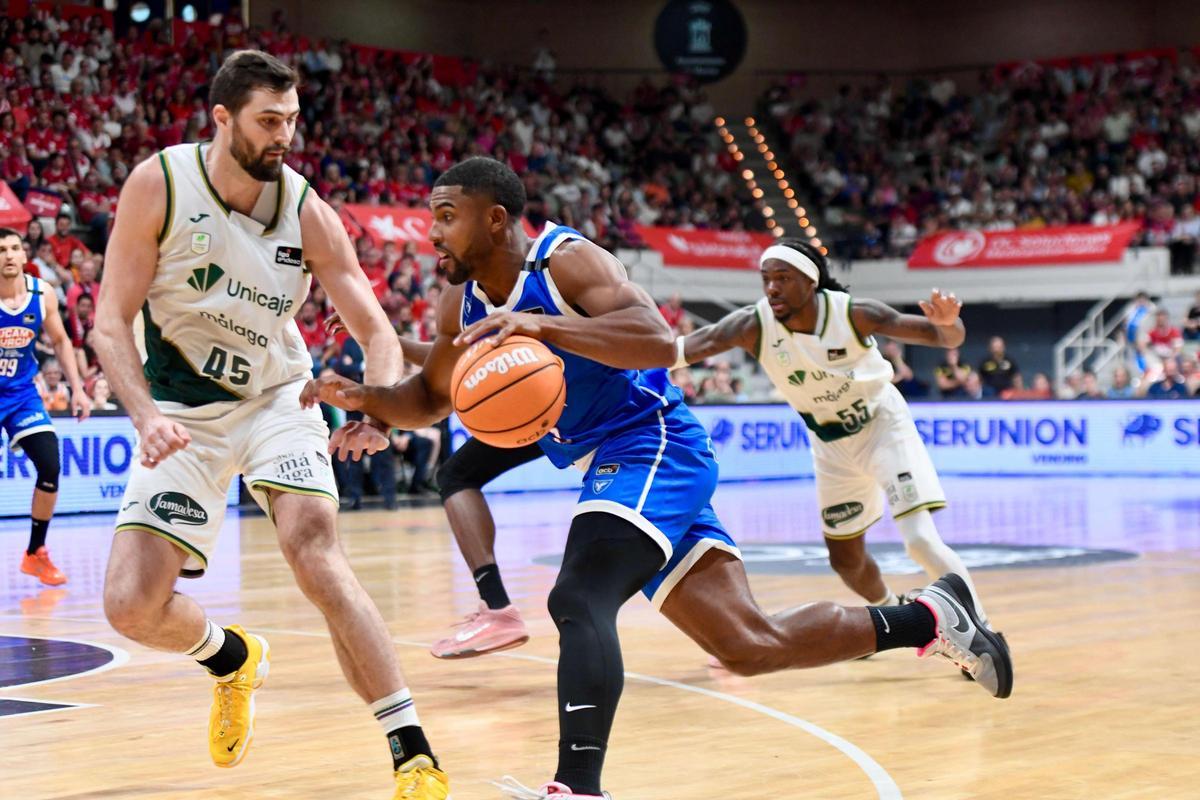 Las mejores imágenes de la victoria del UCAM Murcia frente a Unicaja