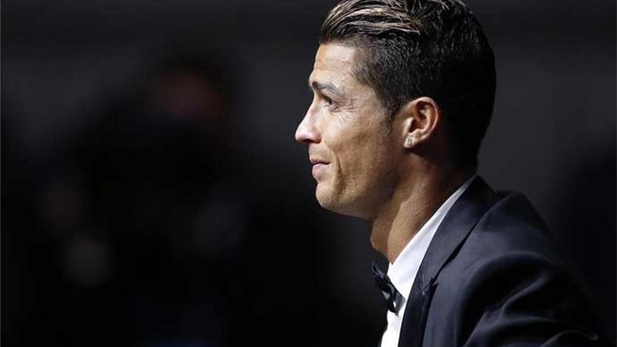Cristiano Ronaldo fue premiado como mejor jugador de la pasada temporada en Europa