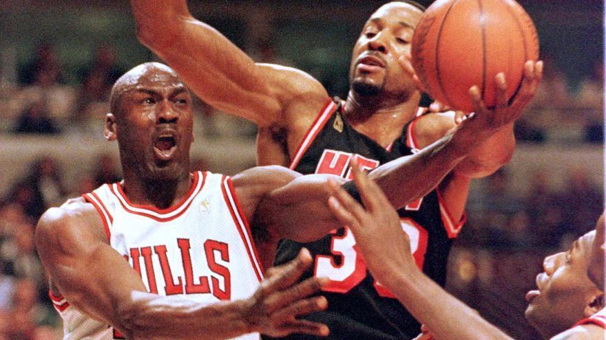 Michael Jordan, durante un encuentro entre los Chicago Bulls y los Miami Heat.