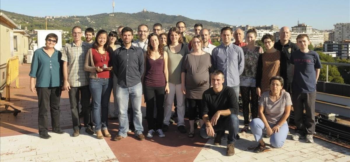 amadridejos35523322 sociedad equipo del institut de ci ncies del cosmos de la ub160914194056
