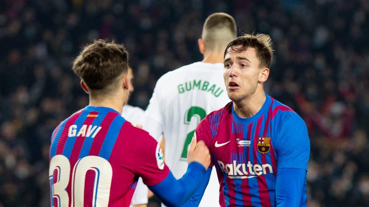 Nico González decidió la victoria del FC Barcelona ante el Elche tras un gran pase de Gavi