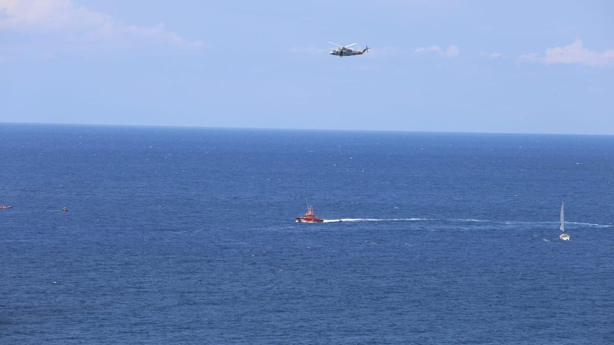 Continúa la búsqueda del padre y su hijo desaparecios tras estrellarse su avioneta en el mar en el Port de Sóller