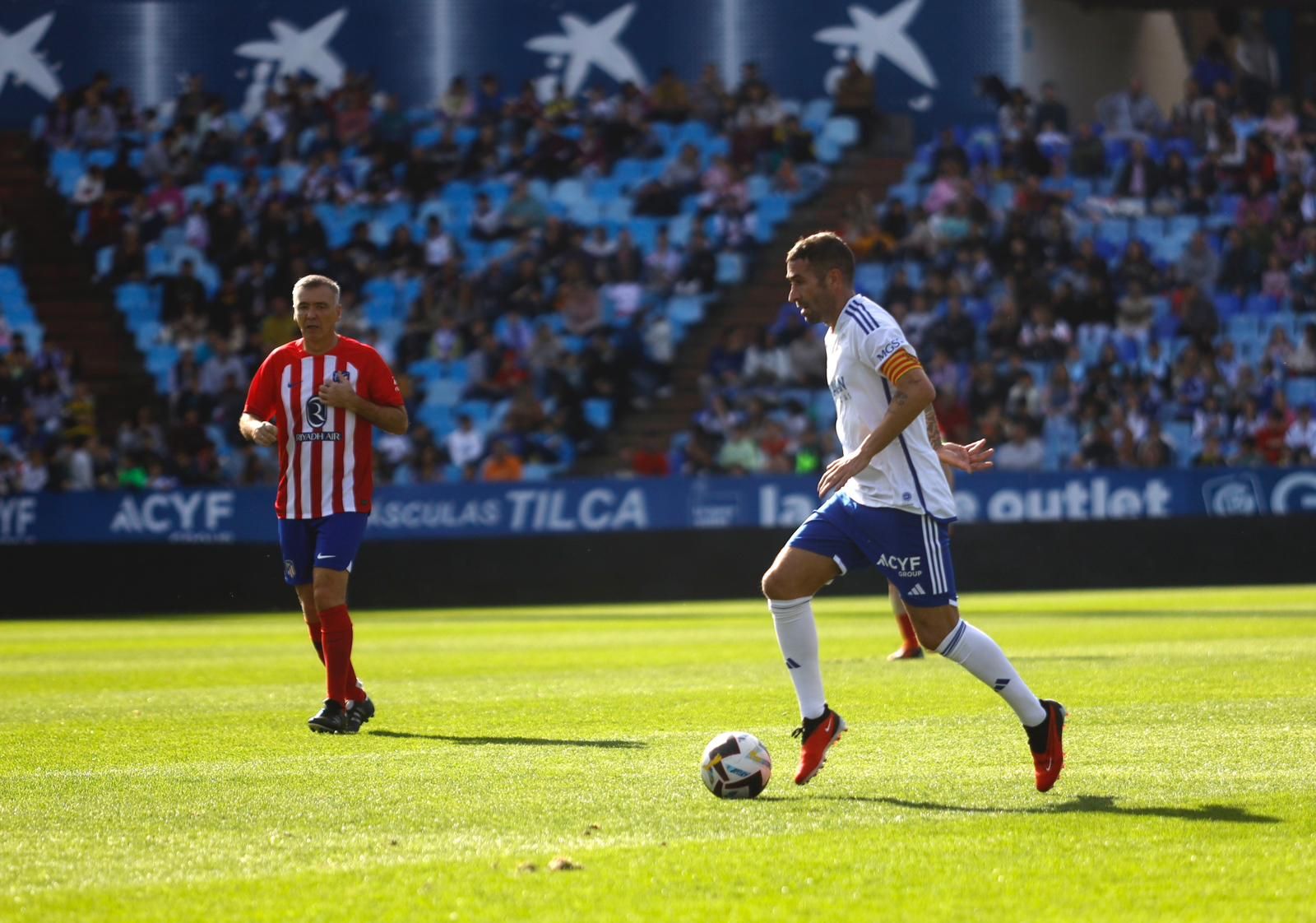 En imágenes | Zaragoza le mete un gol al cáncer de la mano de Aspanoa