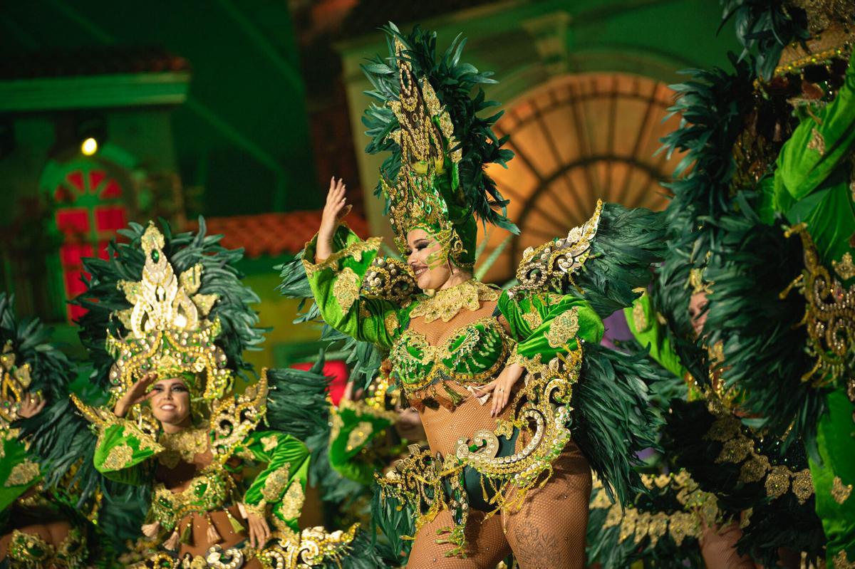 Concurso de comparsas del Carnaval de Santa Cruz de Tenerife 2026 - 1º.- Bahía Bahitiare