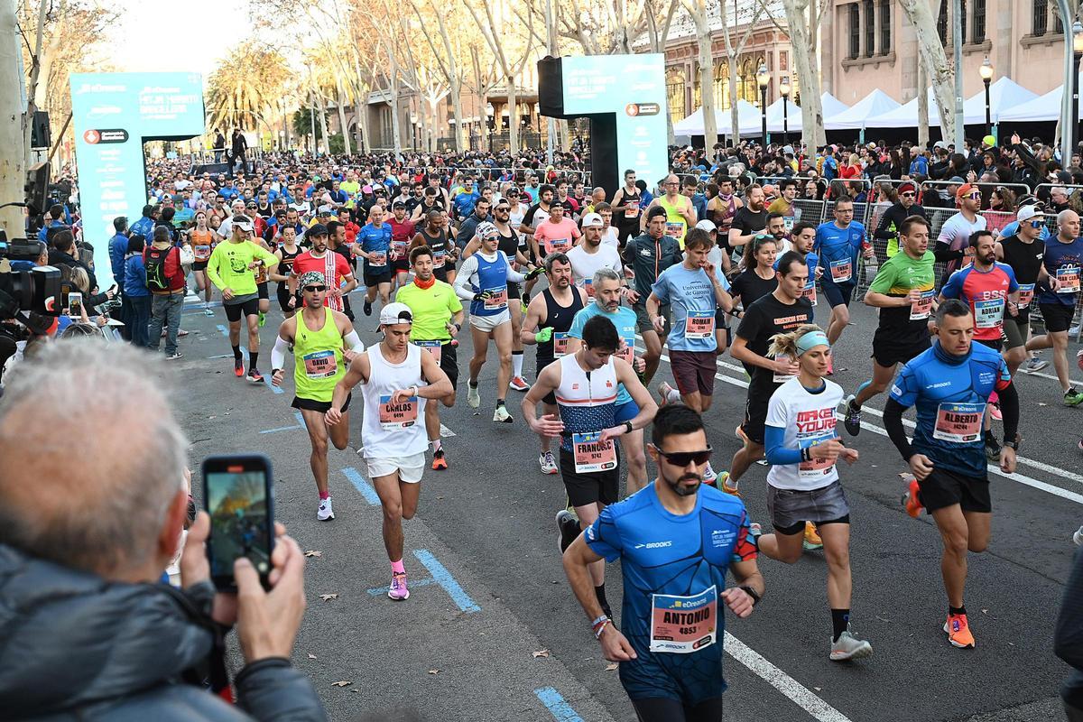 Así ha sido la Media Maratón de Barcelona 2024. Búscate en las fotos