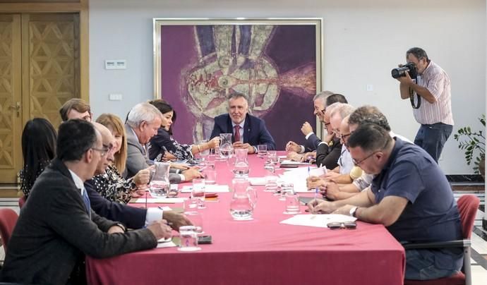 LAS PALMAS DE GRAN CANARIA. Consejo Asesor del Presidente  | 02/10/2019 | Fotógrafo: José Pérez Curbelo