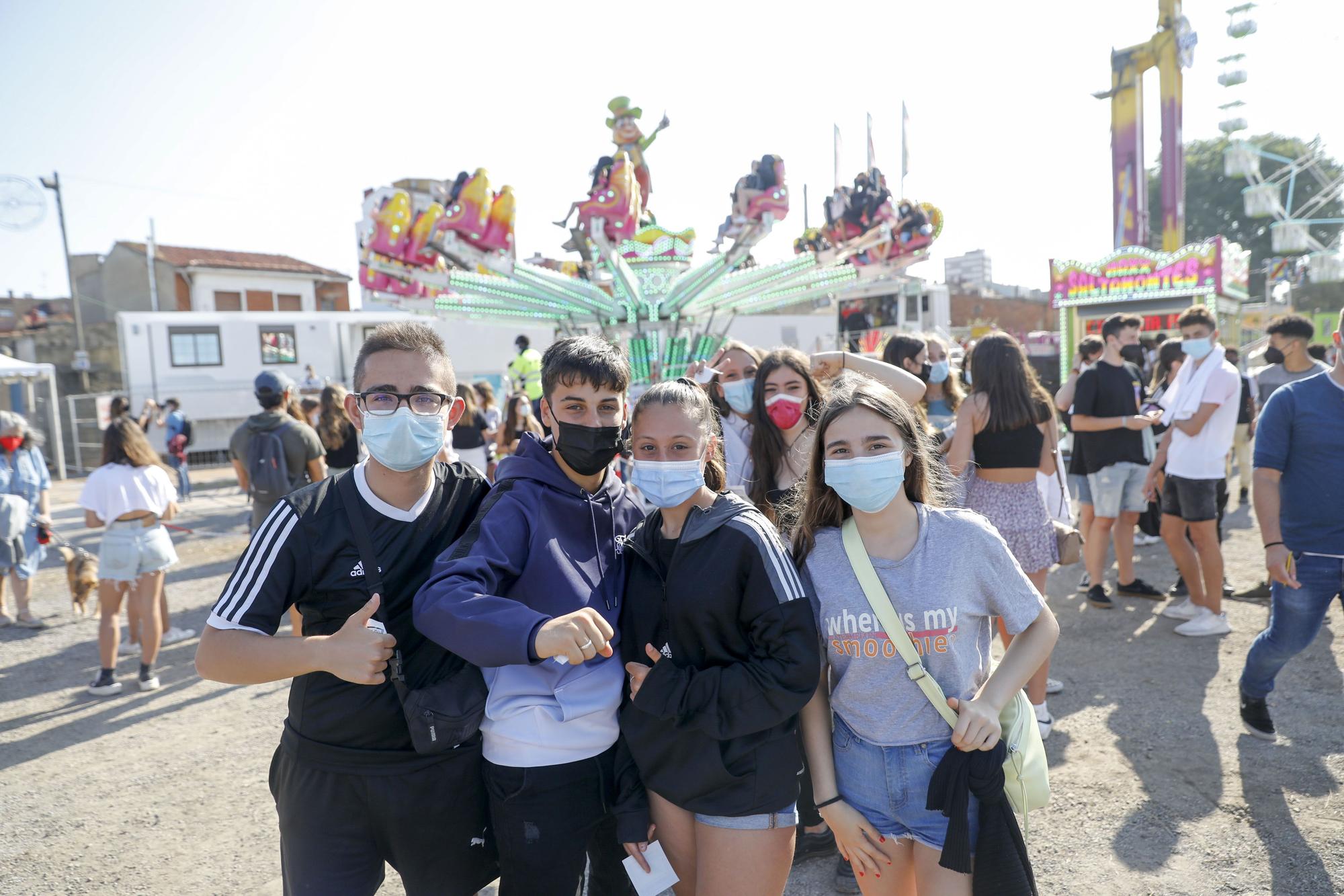 Arranca la diversión en las atracciones de Naval Gijón