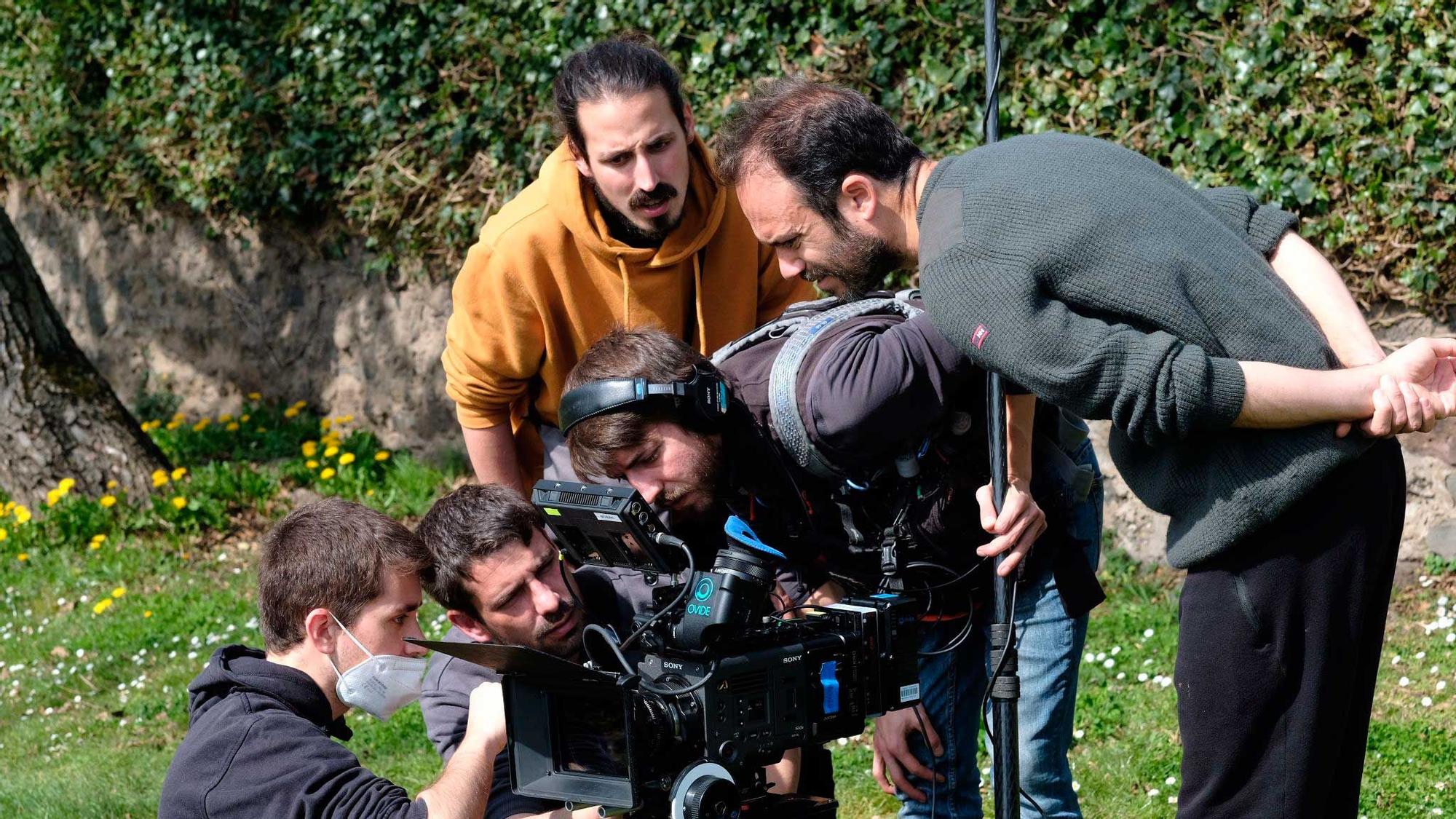 Miguel Eek finaliza el rodaje del documental ‘Hombres nuevos’, sobre las nuevas masculinidades