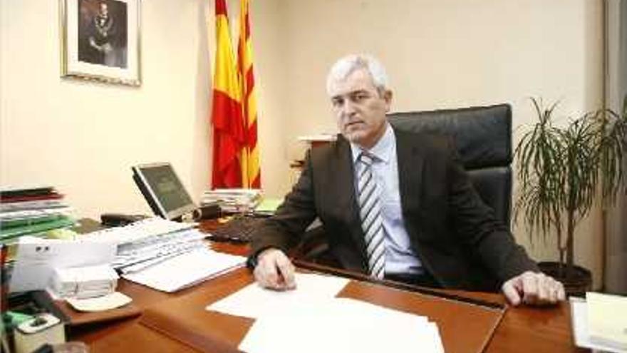 El fiscal en cap de Girona, Josep Maria Casadevall, al seu despatx de l&#039;Audiència Provincial.