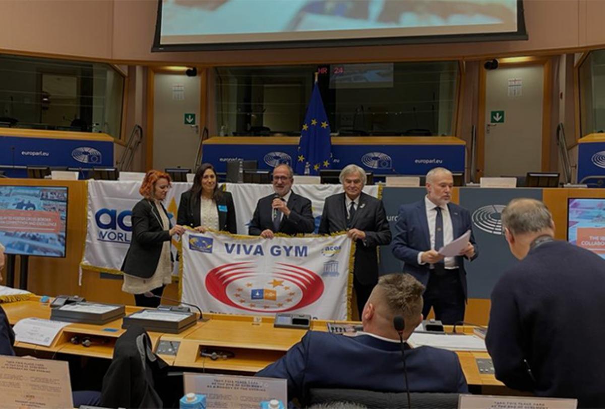 Vivagym Group durante el acto celebrado en el Parlamento Europeo