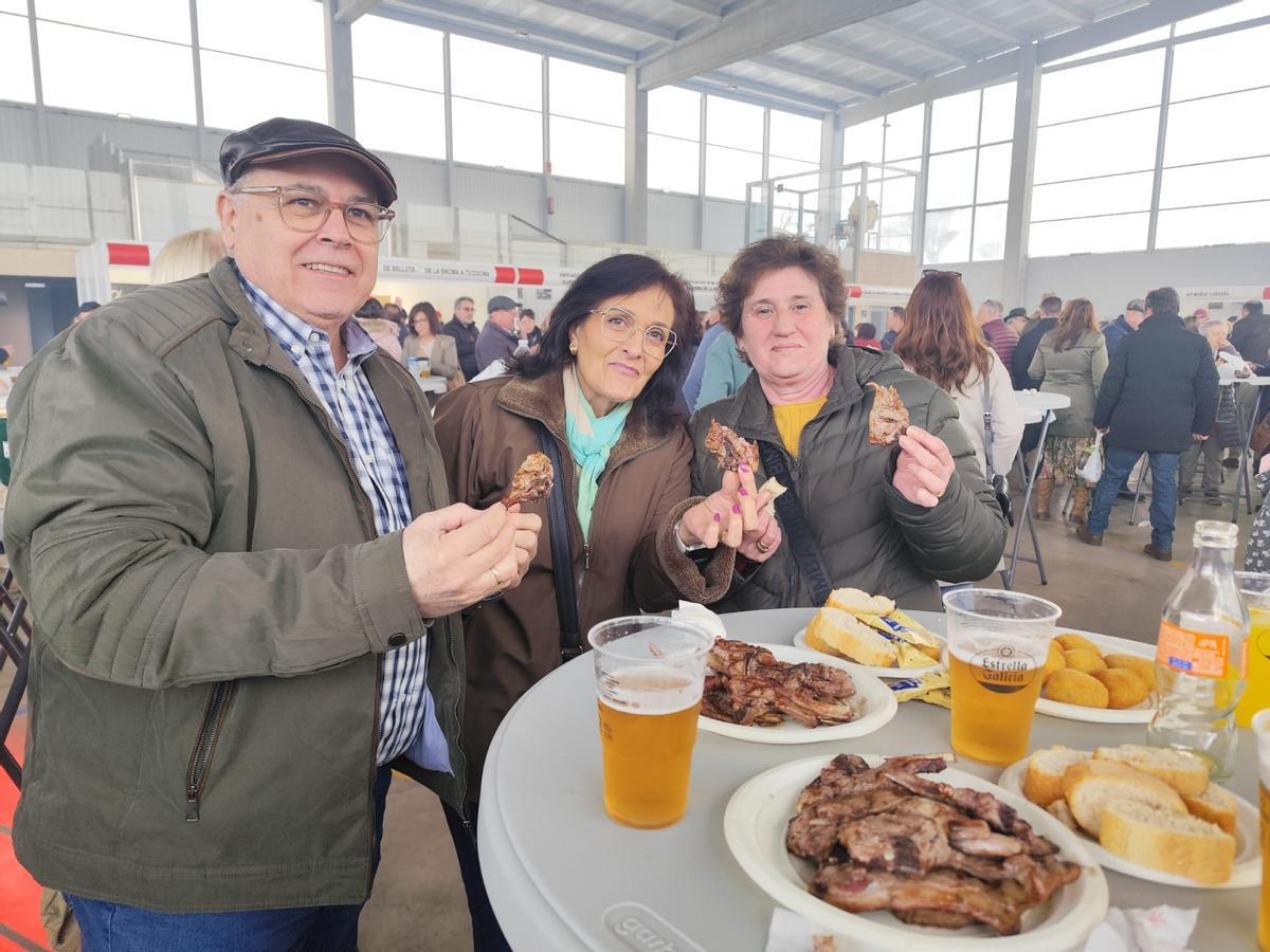 Visitantes en la Feria del Cordero de Conquista.