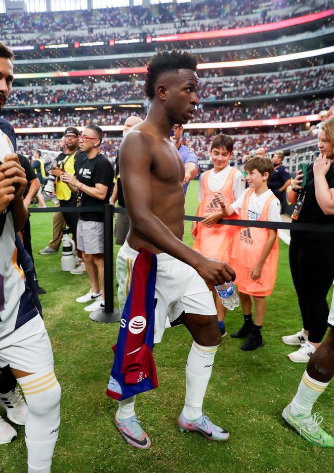 Todo lo que no se ha visto del clásico Barça - Madrid en Dallas