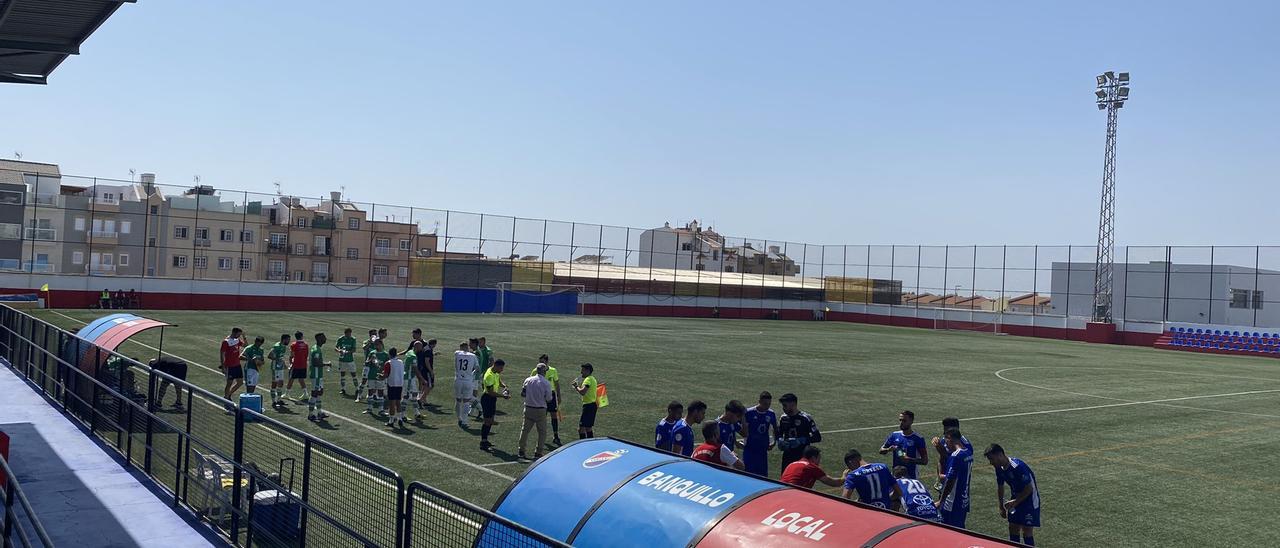 El San Fernando roza la remontada ante el Cacereño