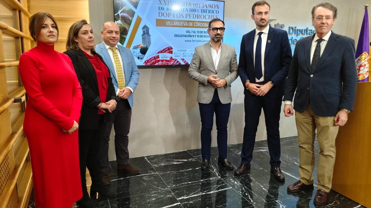 Presentación de la Feria del Jamón de Villanueva de Córdoba en la Diputación.