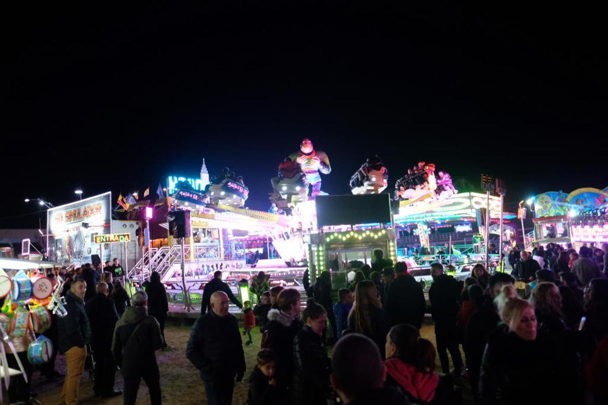 Elda se vuelca con la Feria de la Purísima en su 553 aniversario