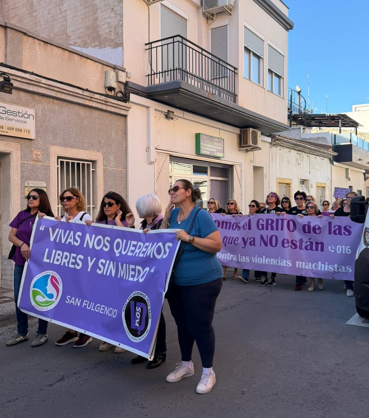 Dolores despide a Marisol y Alberto y clama contra la violencia machista