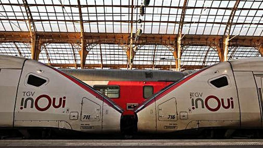 TGV aturat a l&#039;estació de Niça.