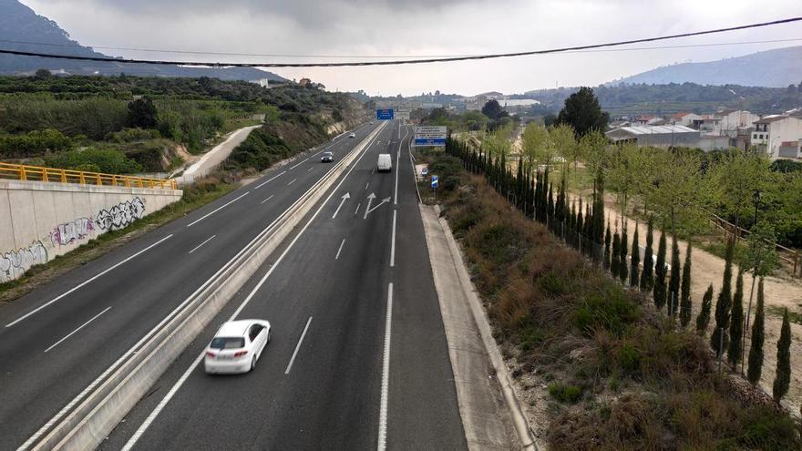 La Generalitat destina el primer millón de euros para la prolongación de la carretera CV-60
