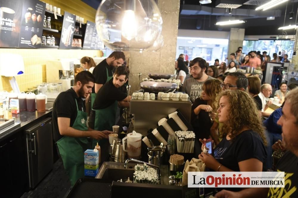 Starbucks abre sus puertas en la Gran Vía de Murci