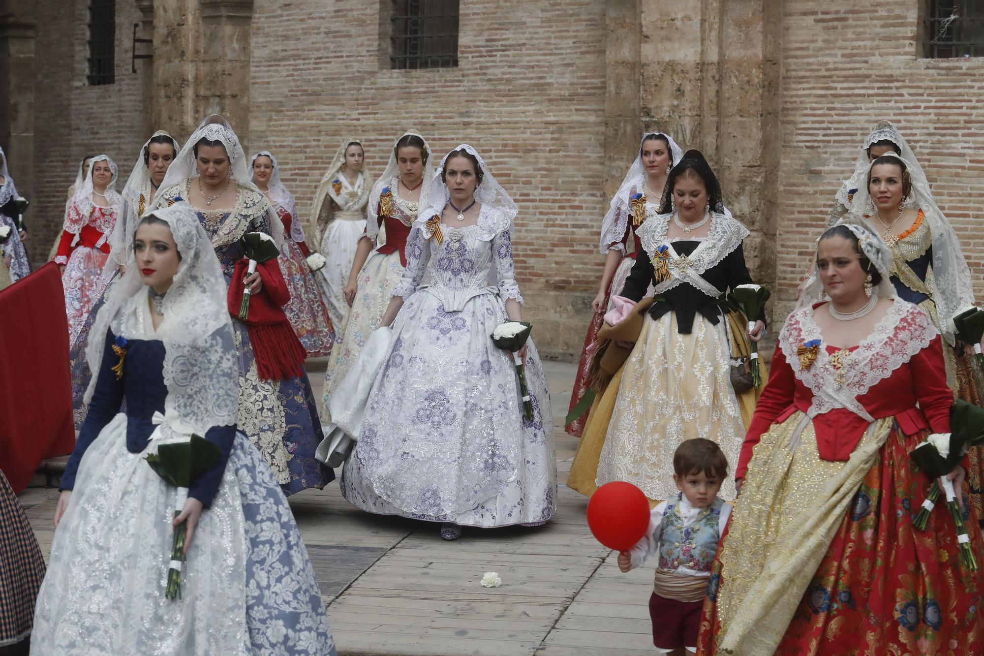 Búscate en el segundo día de ofrenda por la calle de la Paz (entre las 15:30 a las 17:00 horas)