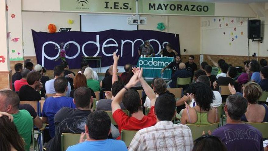 El IES Mayorazgo acogió la reunión ayer durante toda la jornada.