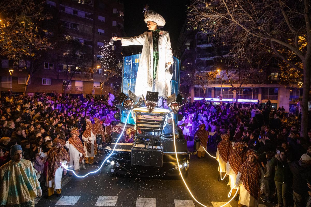 La Cabalgata vuelve a llenar de magia Barcelona