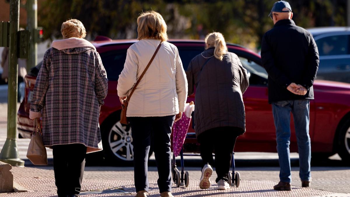 Para jubilarse a los 65 años hay que tener cotizados 38 años y medio