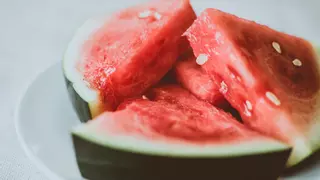 Esto es lo que le pasa a tu cuerpo cuando comes sandía todos los días
