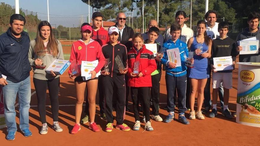 Ciento cuarenta jugadores, en el Trofeo Postres Reina del Club de Campo