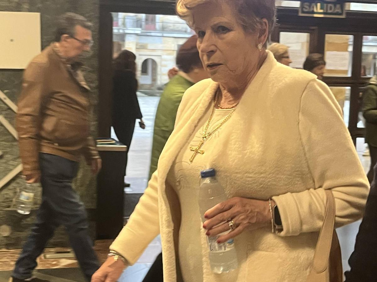 El concierto de Bertín Osborne en el teatro de la Laboral, en imágenes
