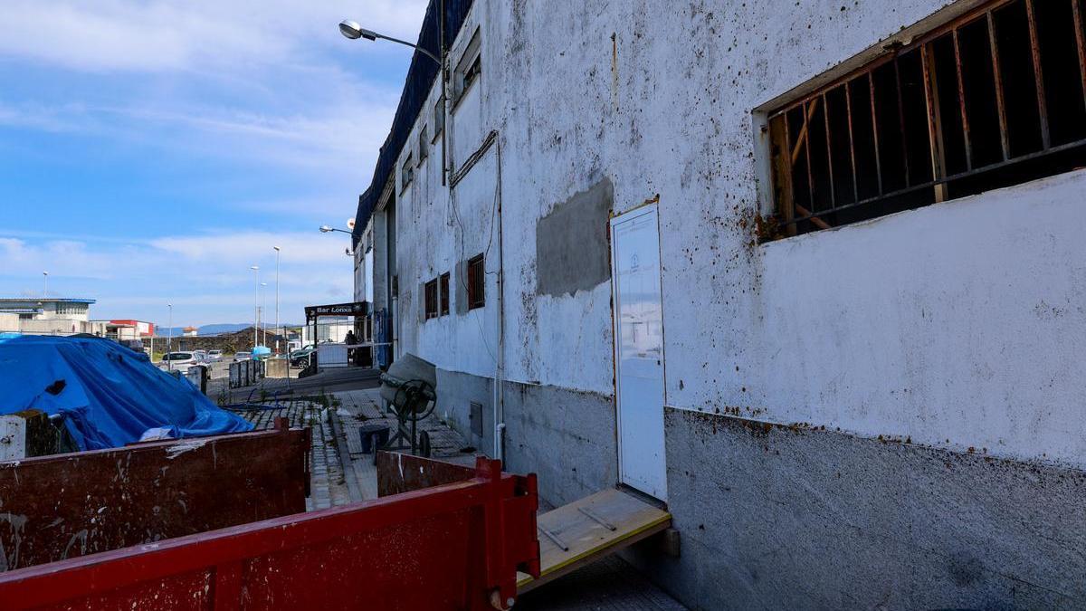 La obra empezó por el lado del bar.