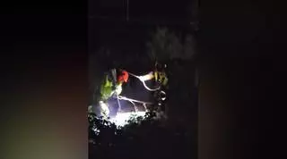 Un vecino de Chapela graba de madrugada las obras de Adif al pie de su balcón: «Meses llevamos sufriendo»