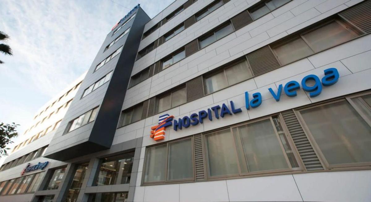 Fachada del Hospital HLA La Vega.