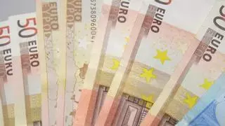 Regalo de 1.789 euros del Gobierno a los jubilados: lo reciben este verano