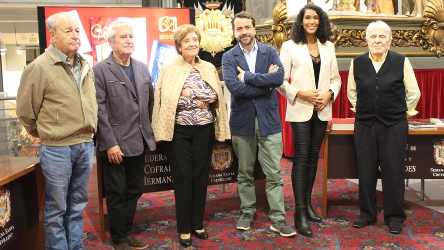La Semana Santa de Crevillent presenta la Revista del Centenario