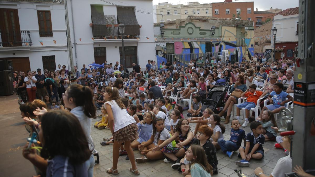 Imagen de archivo de las fiestas populares de Patraix celebradas en 2019.