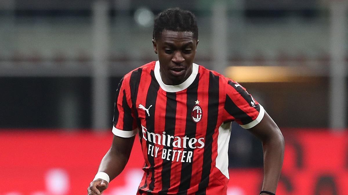 Bob Murphy Omoregbe, nueva apuesta del Pontevedra tras crecer en la cantera del Milan.