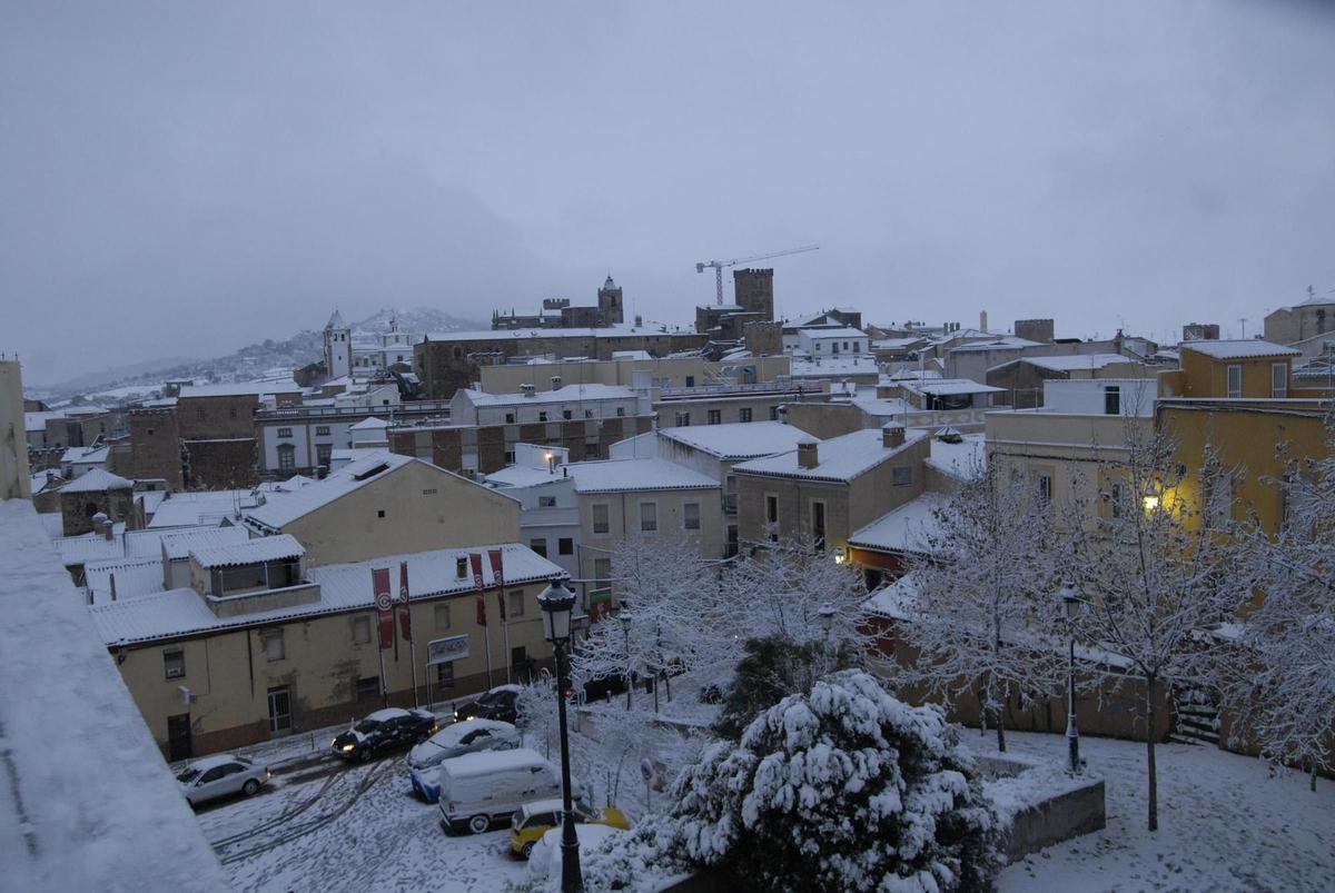 Así fue la nevada que tiñó Extremadura de blanco hace 15 años