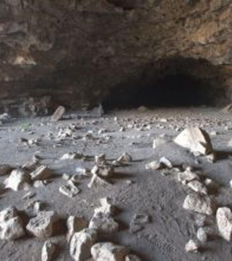 Descubren la primera evidencia de antigua vida humana en cuevas de lava