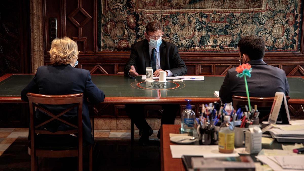 Barceló y Marzà durante una reunión con el jefe del Consell.