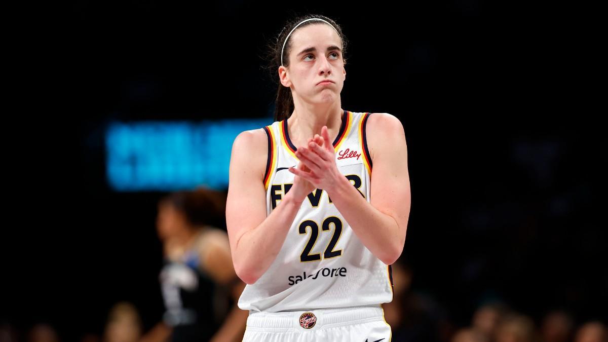 Caitlin Clark todavía no ha sumado su primera victoria en la WNBA