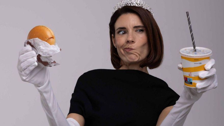 María José Gómez i Verdú, experta i creadora de contingut, autora del llibre ‘Protocolo POP. El manual definitivo del saber estar’. | EL PERIÓDICO