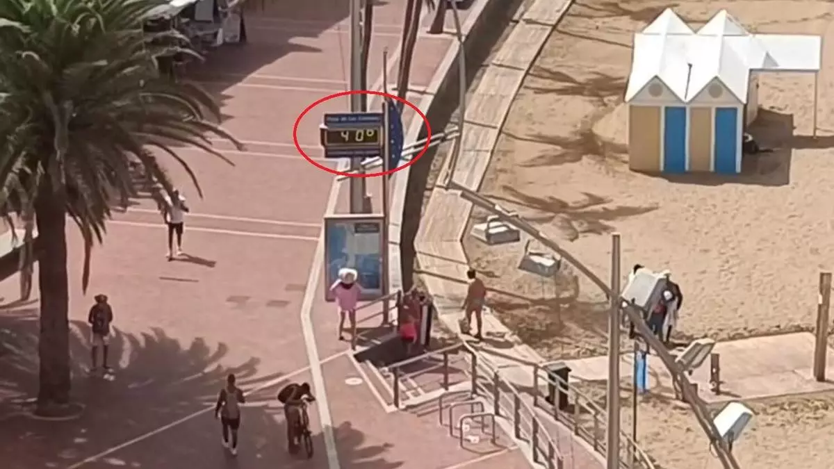 40 grados en la playa de Las Canteras el viernes 19 de septiembre de 2025