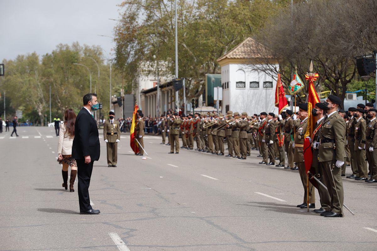 Más de 600 civiles juran bandera en Córdoba