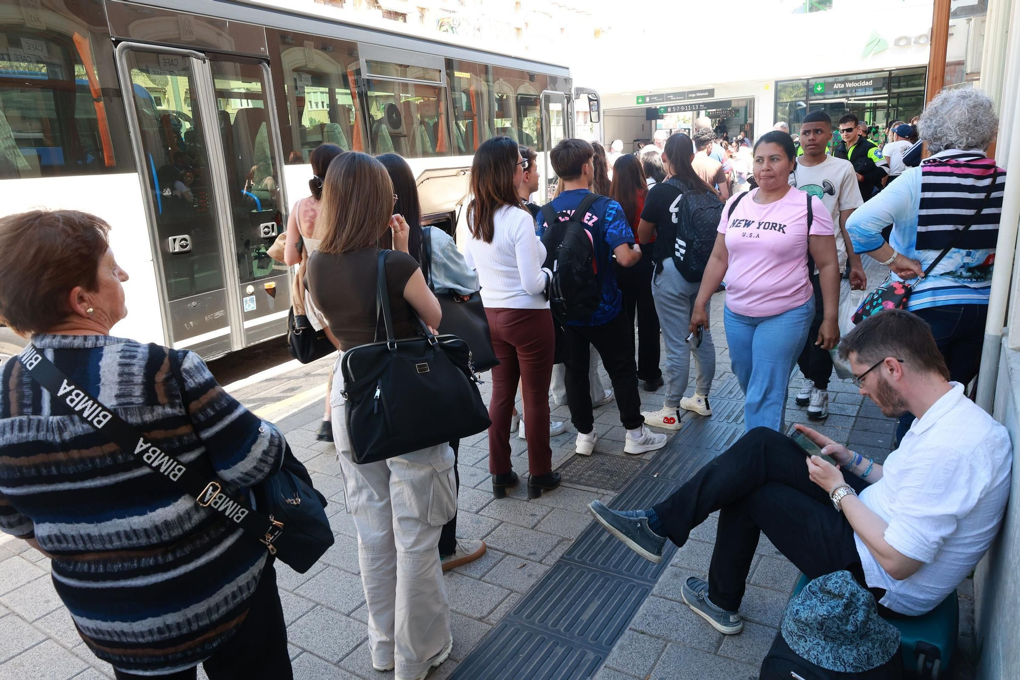 El caos que dejó el apagón eléctrico este lunes por las calles de Murcia, en imágenes