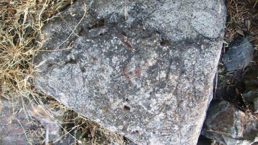 La Junta localiza una estela de guerrero de hace 3.000 años