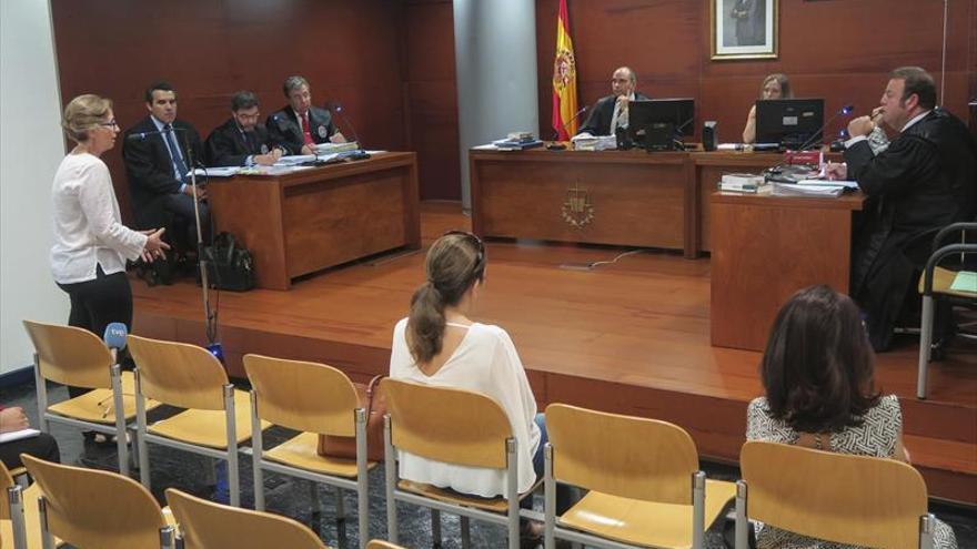 El juzgado de Cáceres absuelve a las tres docentes del Sagrado acusadas de acoso escolar