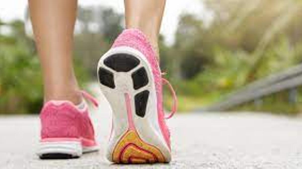 ¿Andar 10.000 pasos es sinónimo de saludable? Un estudio cree que no hace falta llegar a esa cifra